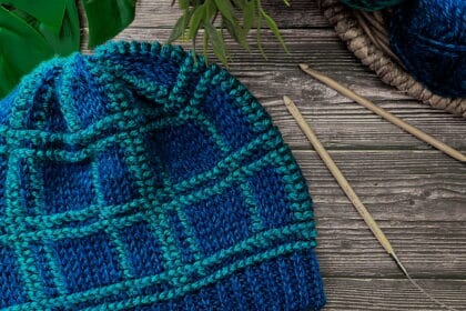Beginner-friendly, reversible, tunisian crochet beanie design in blue and green